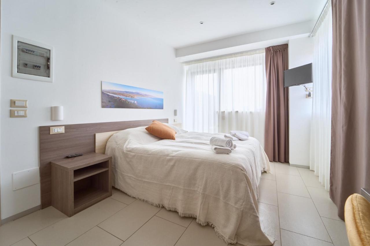 Firmafede Guest House Sarzana Kültér fotó