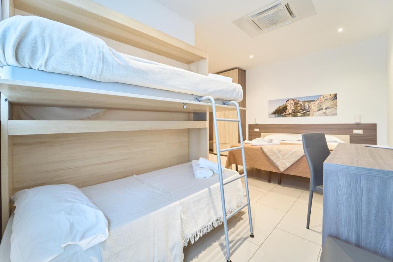 Firmafede Guest House Sarzana Kültér fotó