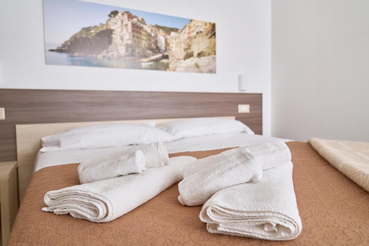 Firmafede Guest House Sarzana Kültér fotó