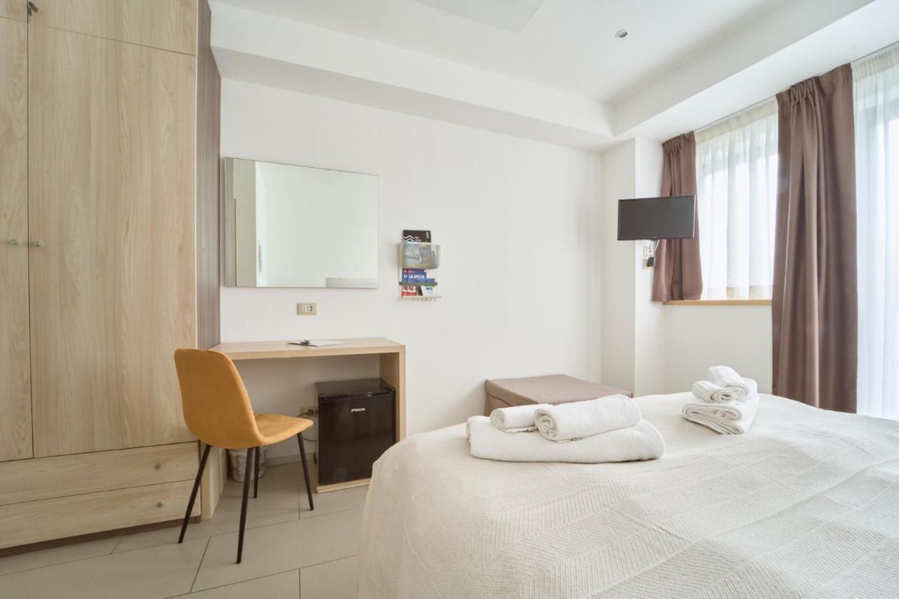 Firmafede Guest House Sarzana Kültér fotó